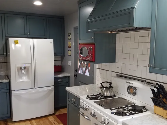 Mandina's Cabinets project photo