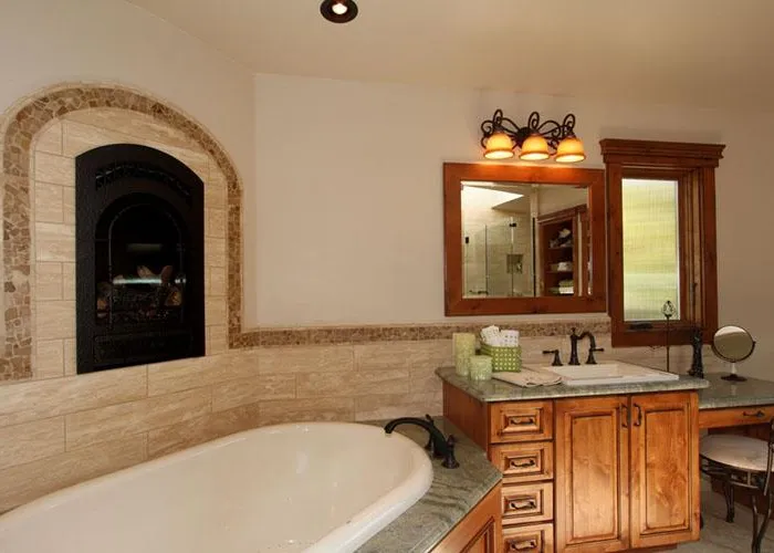 Mandina's Cabinets project photo
