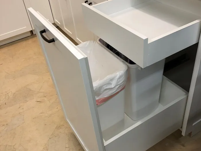 Mandina's Cabinets project photo