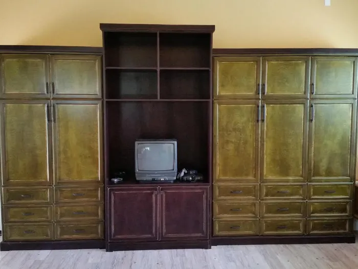 Mandina's Cabinets project photo